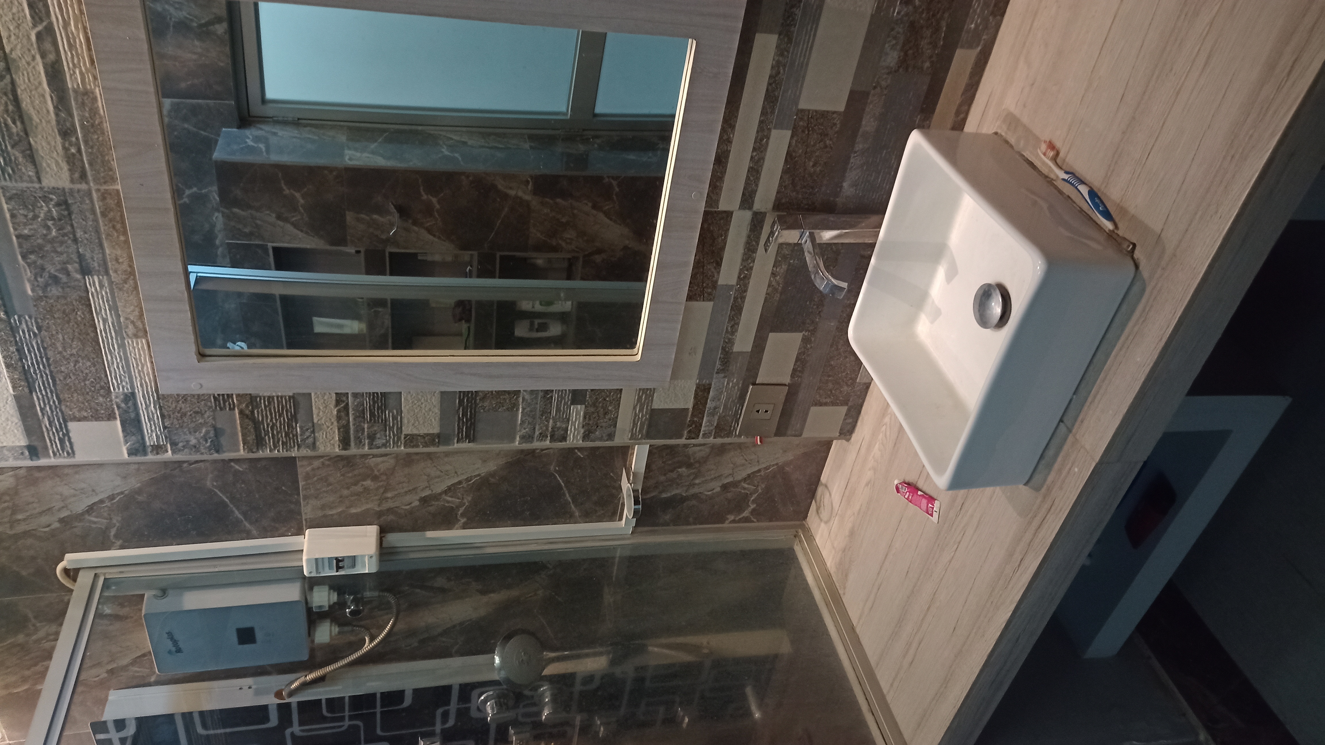 ¡Oportunidad Única! Casa Moderna en Venta en La Banda de Shilcayo – ¡No dejes que te lo cuenten!