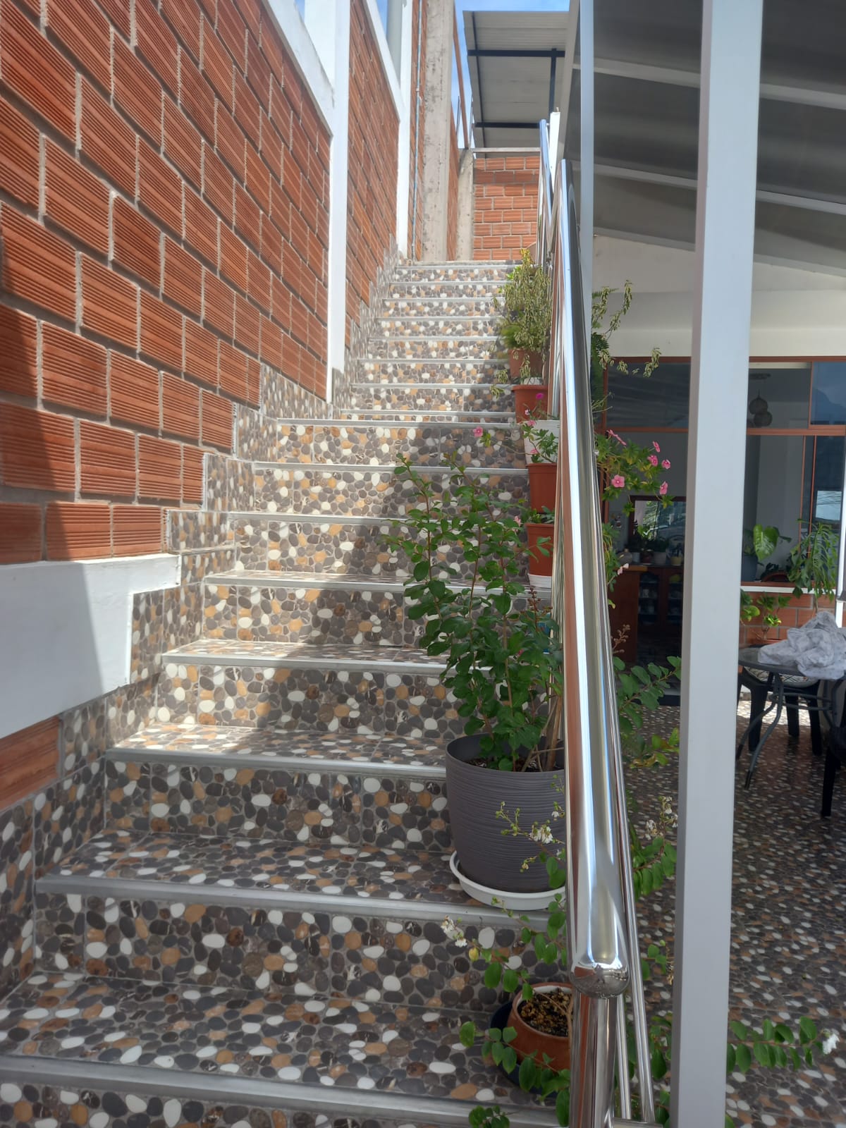 Casa en venta en el corazón de Tarapoto con vista panorámica a la ciudad