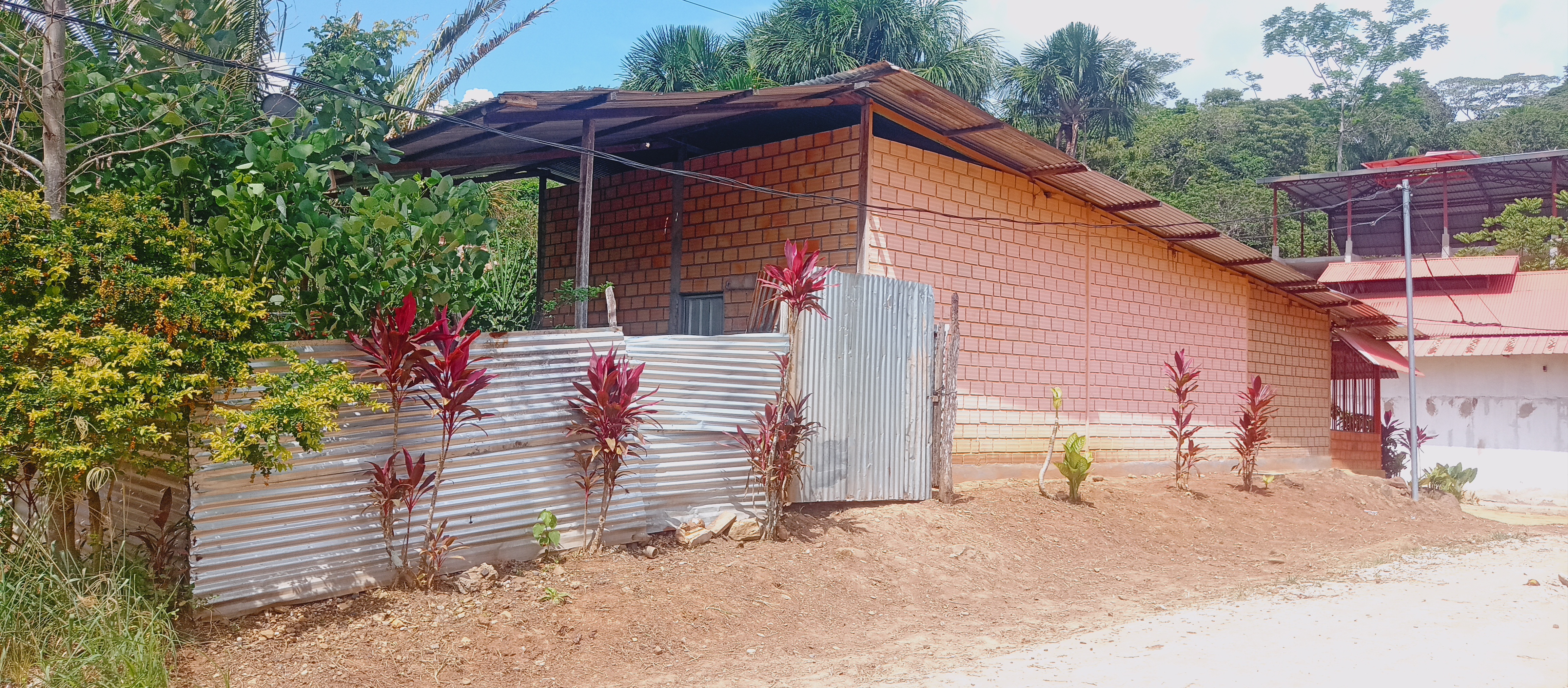 🏡 Casa en Venta en Urb. Santa Elinor - Rancho Rista, Tarapoto: ¡Tu hogar ideal en un clima fresco!